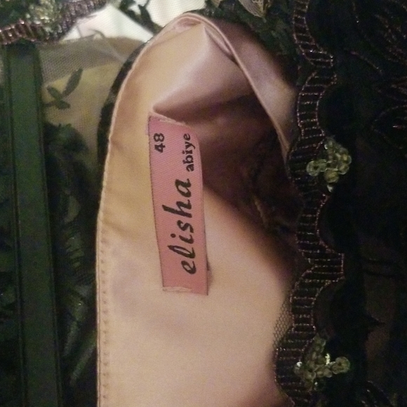 Dress - Picture 5 of 5